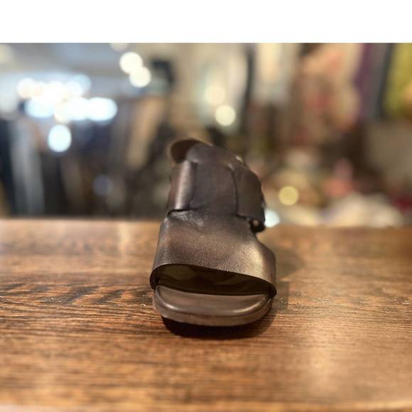 NEW SHOTO t strap in ecru - Picture 4 of 4